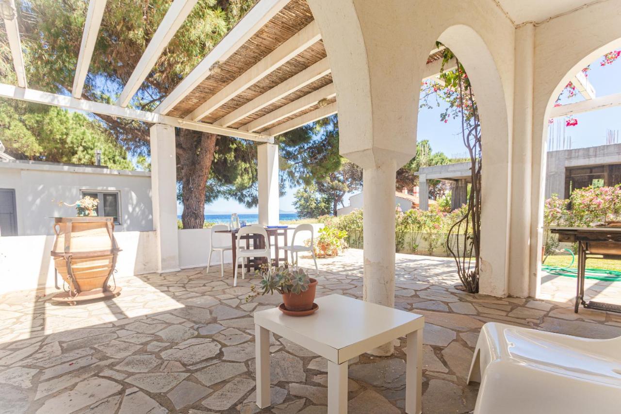 "Nirvana Seaside" By The Beach Néa Mákri Exterior photo