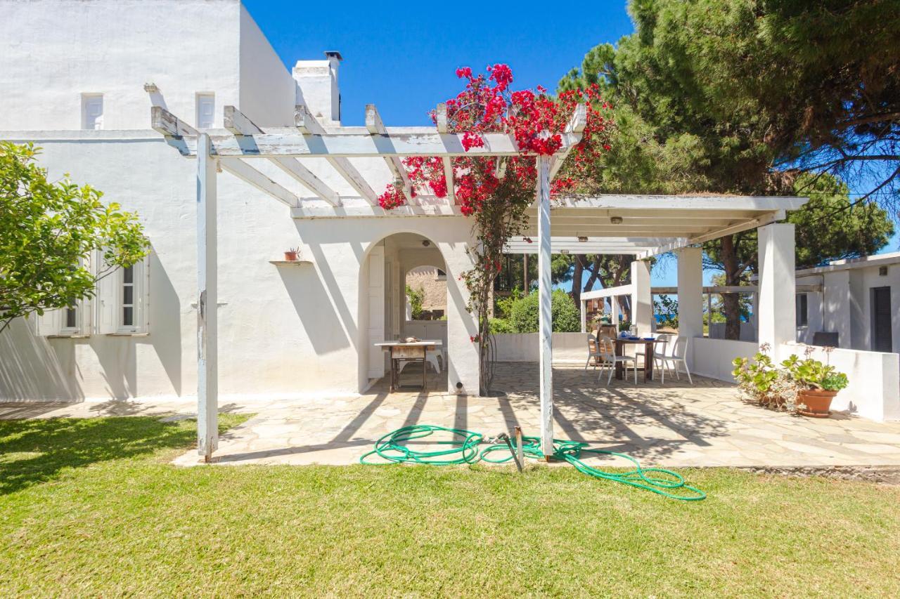 "Nirvana Seaside" By The Beach Néa Mákri Exterior photo